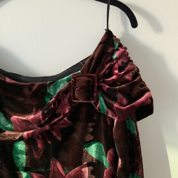 Vintage Floral Velvet Off-the-Shoulder Bell Sleeve (Approx. SM-M) - Picture 3 of 9